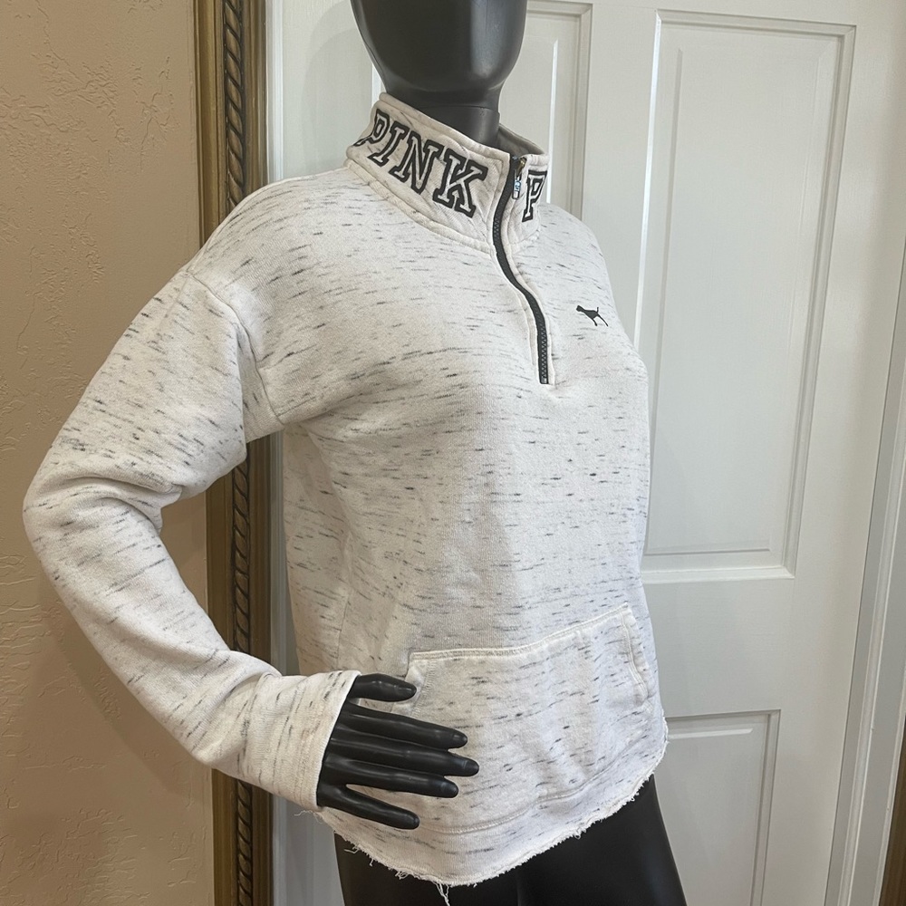 Pink Victoria’s Secret pullover - Picture 4 of 11